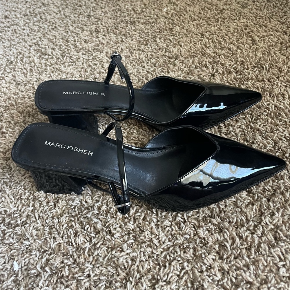 Marc Fisher Women's Lakey
Pump